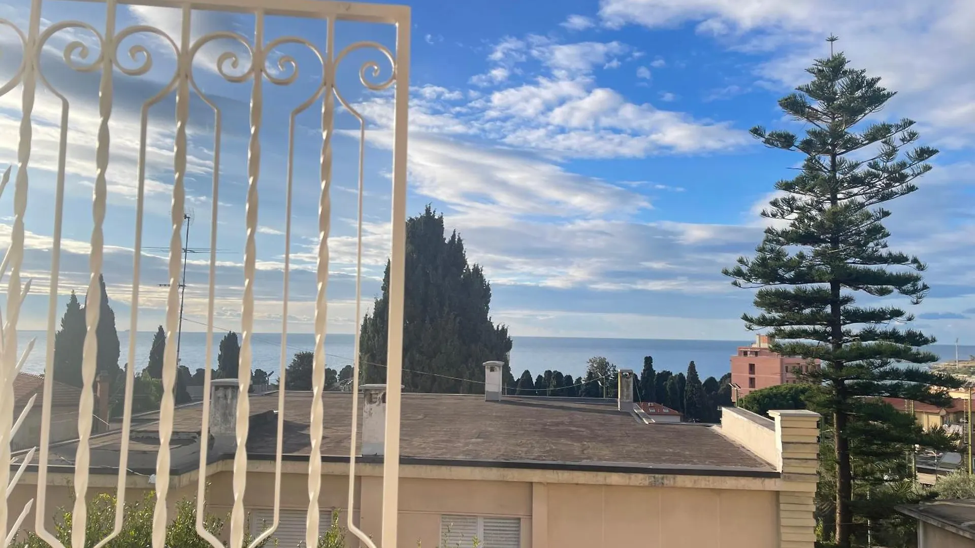 Apartment Sanremo Vacanze Zen Vue Mer Italy